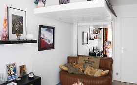 A Cosy Gem 2 Steps From The Sacre-Coeur